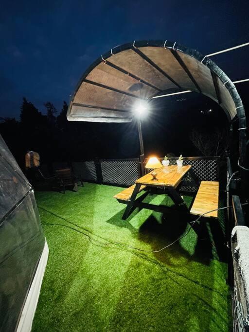 Gadeni Stays - Glamping Dome At Nainital Bhīm Tāl Zewnętrze zdjęcie